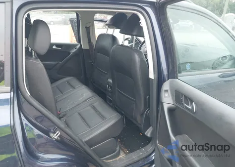 2016 Volkswagen Tiguan S from USA, damaged, VIN WVGAV7AX5GW563607